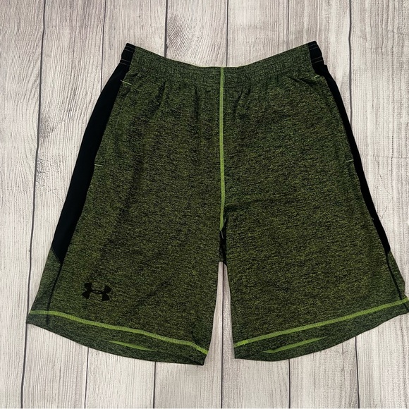 Bundle of 2 items Under Armour & Adidas  Red and Green Athletic Shorts/s… - Picture 5 of 11